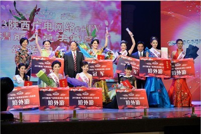 西安流動舞臺車 用創(chuàng)意點(diǎn)亮禮儀慶典，驅(qū)動品牌升級新引擎